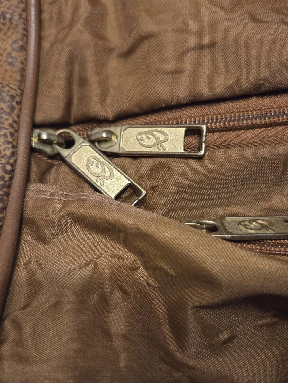 Vintage Oscar De La Renta Leather Folding Garment Bag / Suit Travel Bag